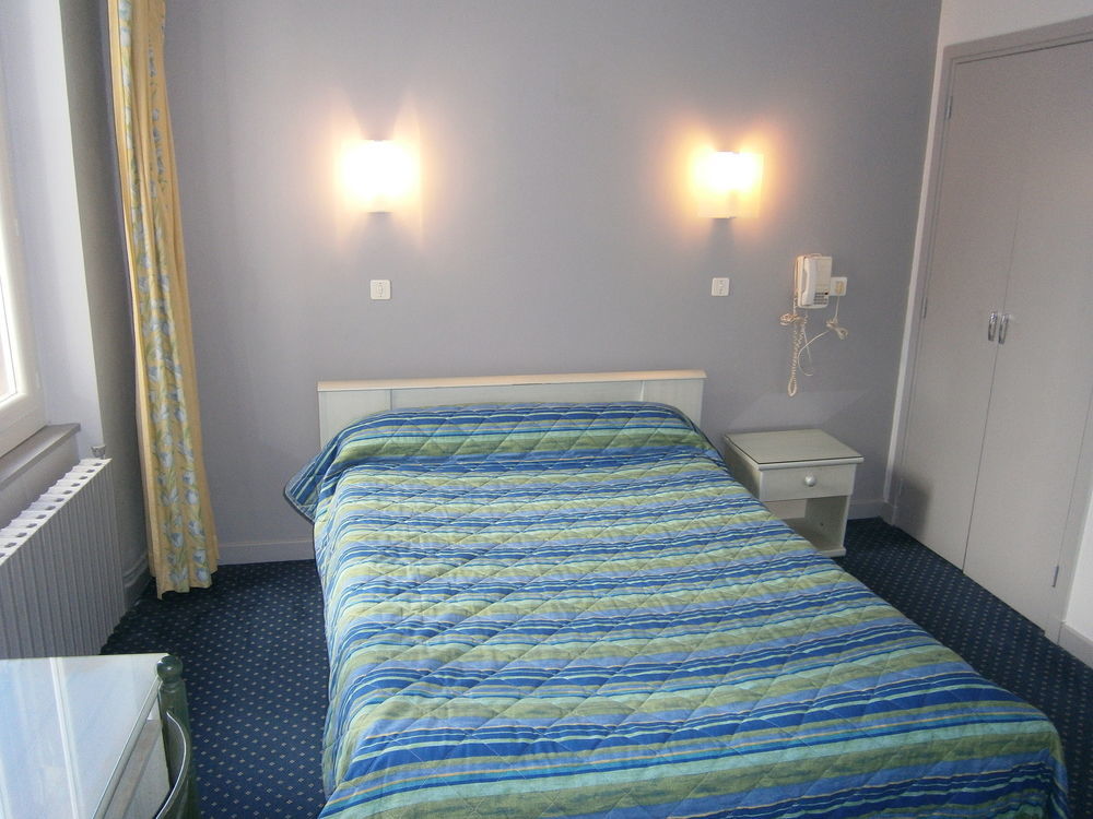 Logis Hotel Saint Jacques Валанс Екстериор снимка