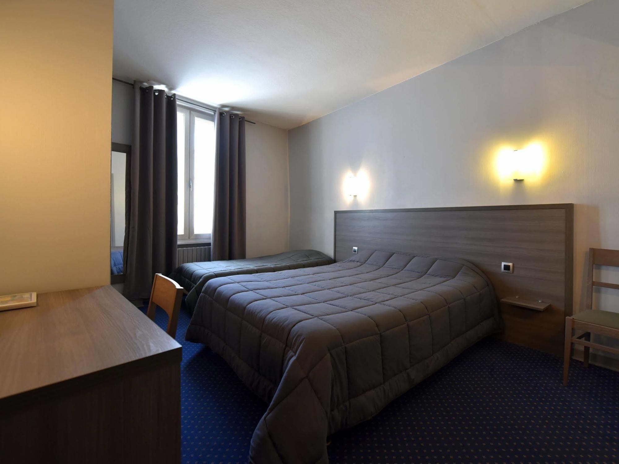 Logis Hotel Saint Jacques Валанс Екстериор снимка