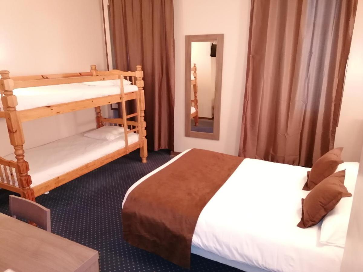 Logis Hotel Saint Jacques Валанс Екстериор снимка